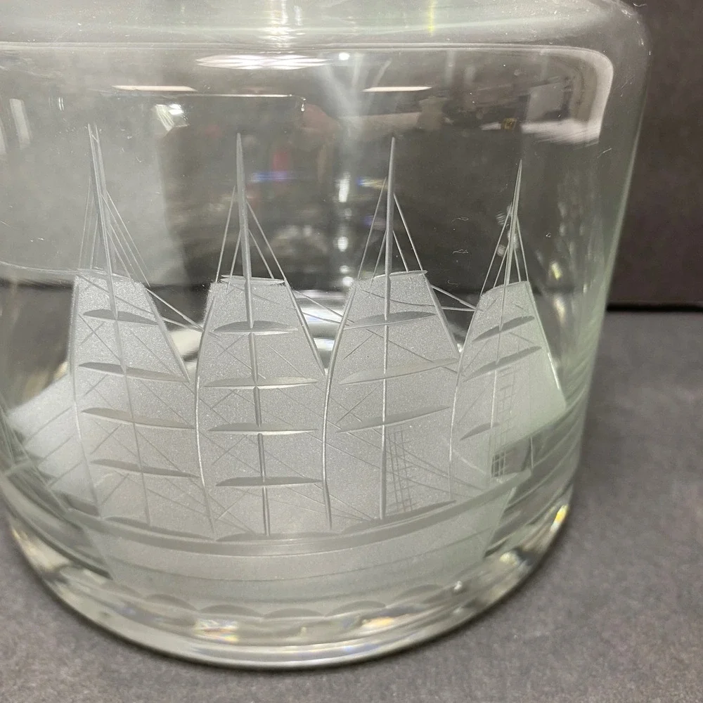 Etched Clipper Ship Sailboat‎ Glass Decanter Clear Nautical Barware Liquor